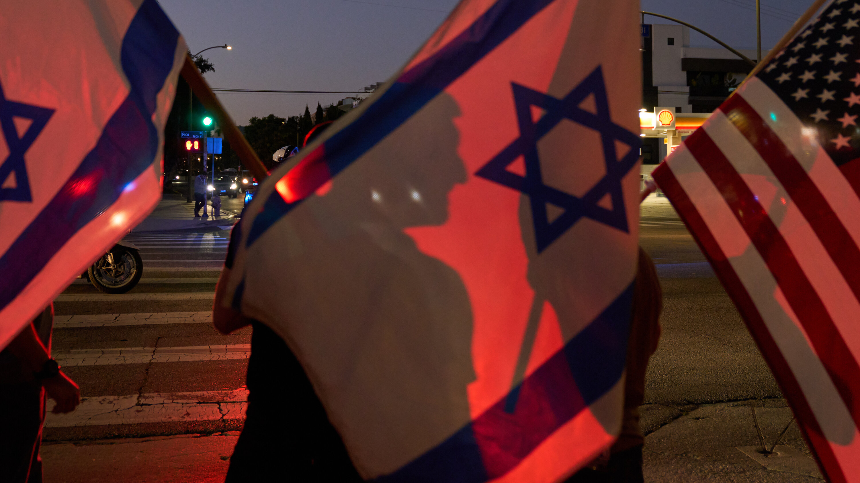 Addressing Cavetown's Allegations: Fact-Checking The Antisemitism Claims