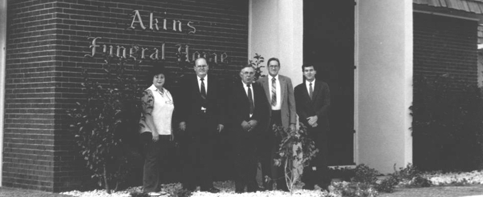 Akins Funeral Home Metropolis Obituaries: Remembering Loved Ones And Celebrating Friends' Birthdays