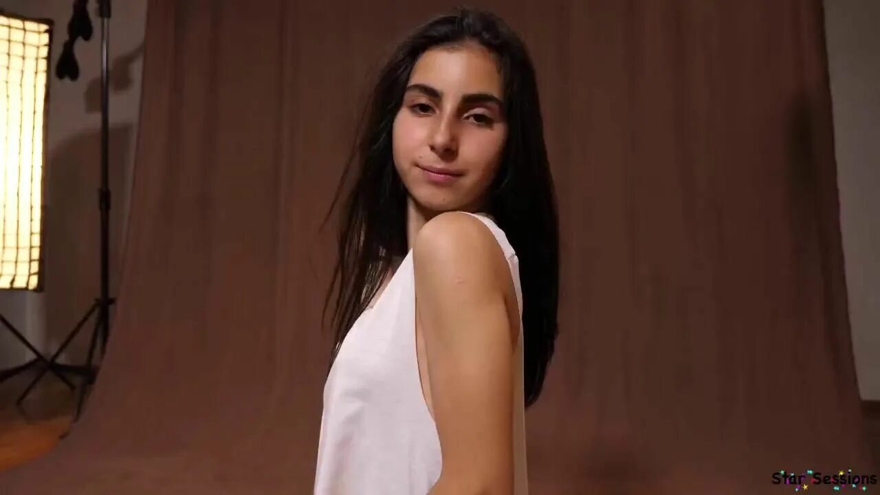 AleksandraBella Jameel Arabteen's Star Session: A Deep Dive Into Her Music And Life