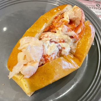 Best Ellsworth, Maine Seafood Restaurants: A Local's Guide