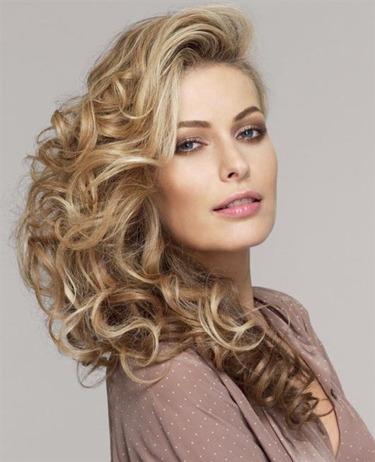 Blonde Highlights & Lowlights On Short Hair: A Timeline Of Stunning Transformations