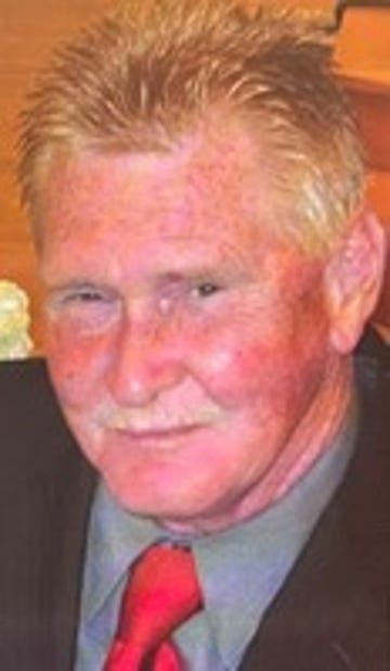 Cape Cod Times Obituaries: Today's Latest Memorial Notices