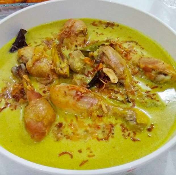 Cara Mudah Membuat Opor Ayam Lezat Dengan Bumbu Racik Instan