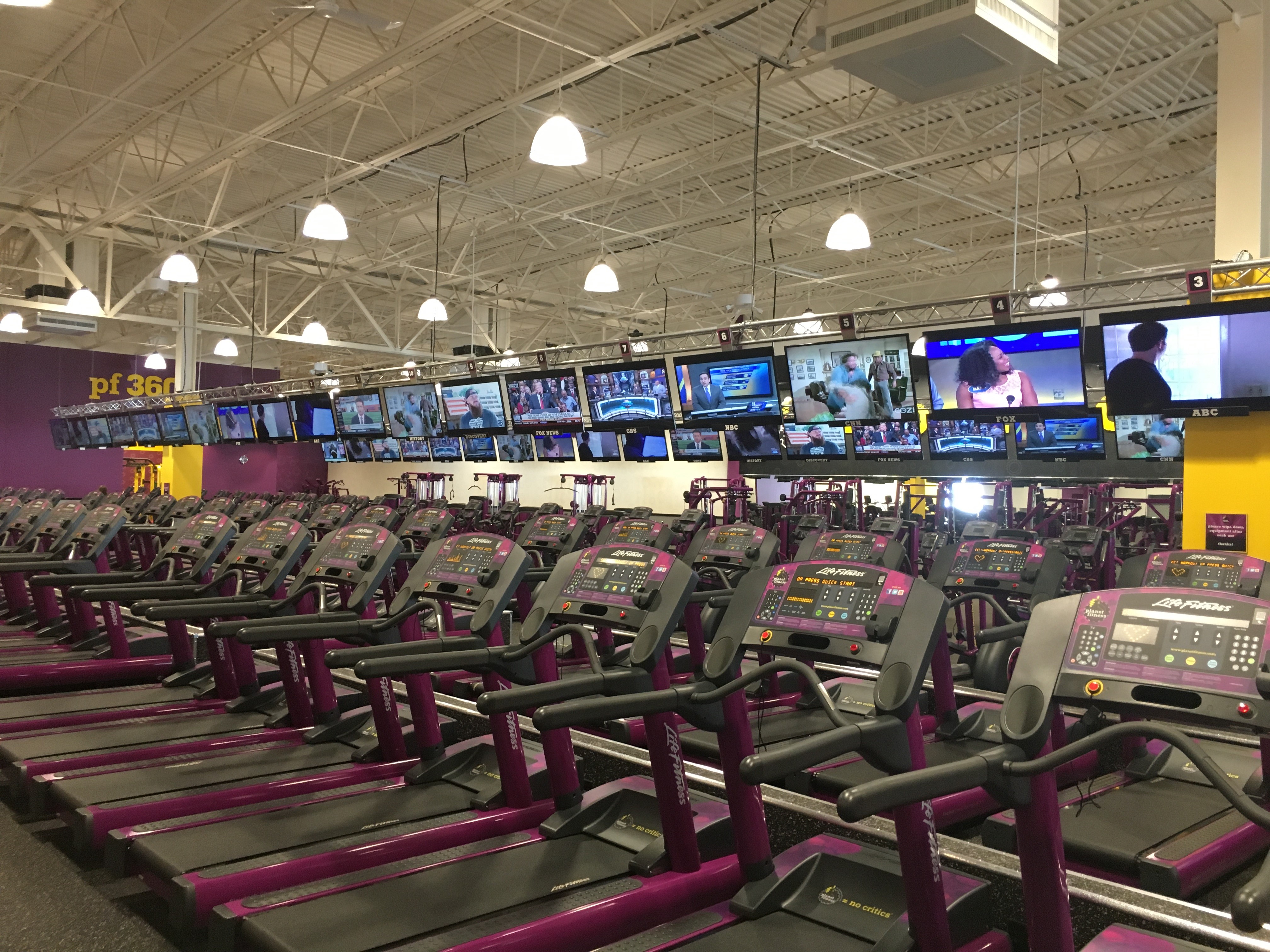 Crunch Electronics Ardmore PA: Your Move-In Electronics Solution