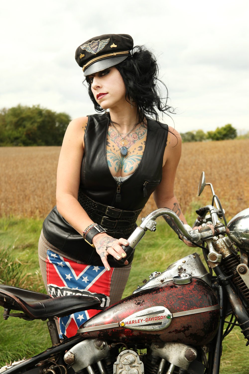 Danielle From Pickers: A Look At Her Unique Tattoo Collection