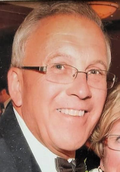 Democrat Chronicle Obituaries: Your Guide To Recent Passings