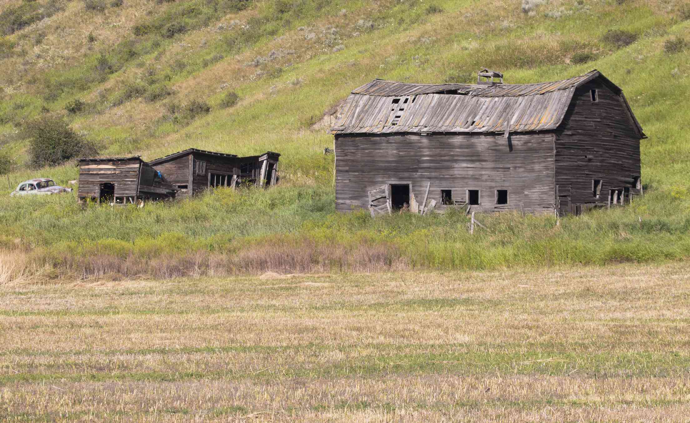 Discover Washington State's Closest Ghost Towns With Ponds And Lakes