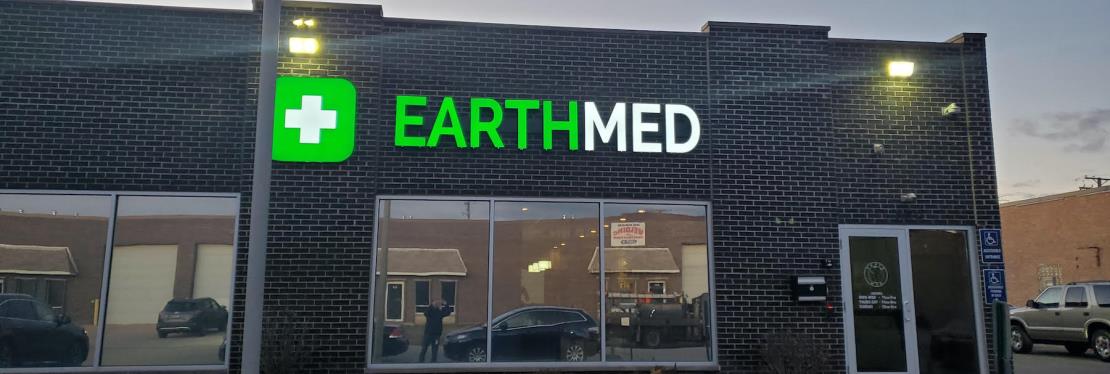 EarthMed Photos & Laundromat: A Michigan Avenue Gem