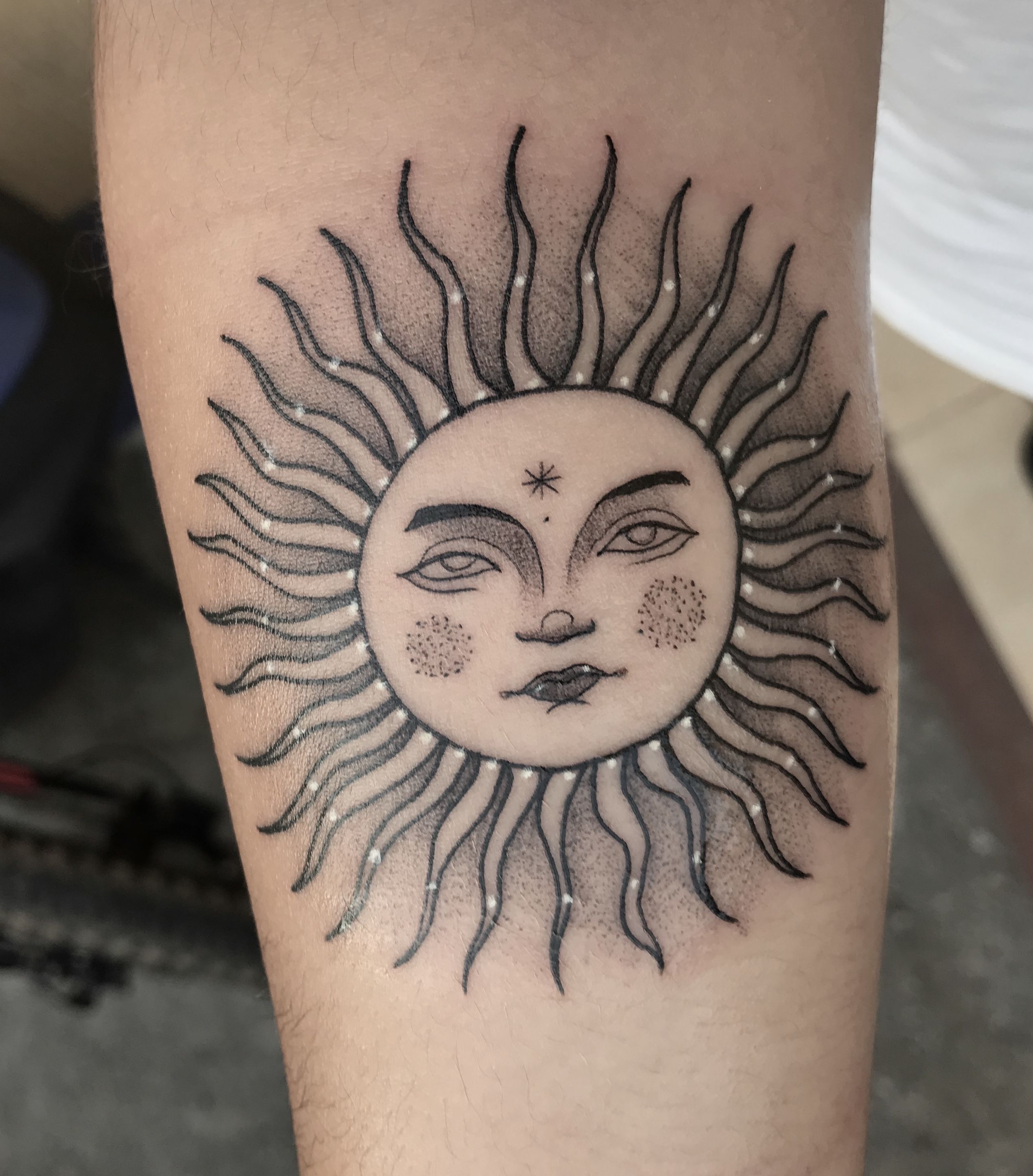 Embody The Cosmos: A Comprehensive Guide To Meaningful Sun And Moon Tattoos