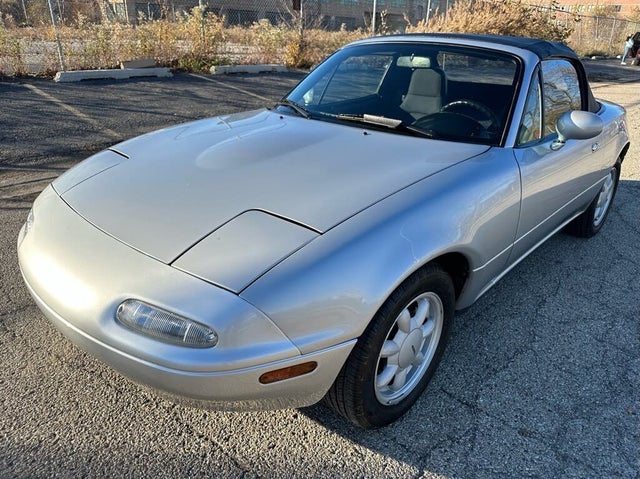Finding Your Dream Mazda Miata: A CarGurus Guide