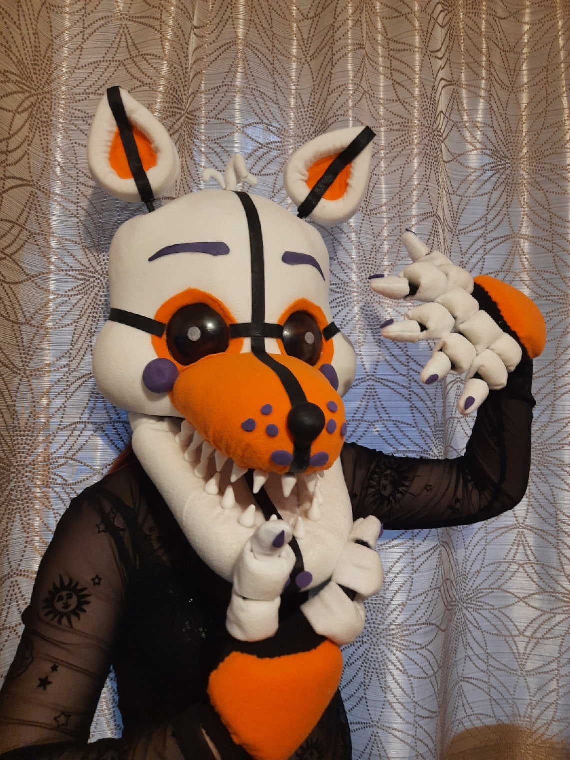FNAF Lolbit Costume: A Guide To Crafting The Perfect Look