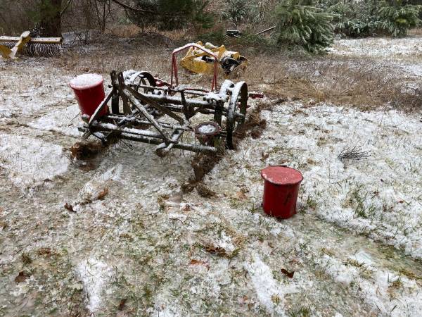 Hard Rock Seat Viewcorn Planter: Craigslist Finds & Terms Of Use