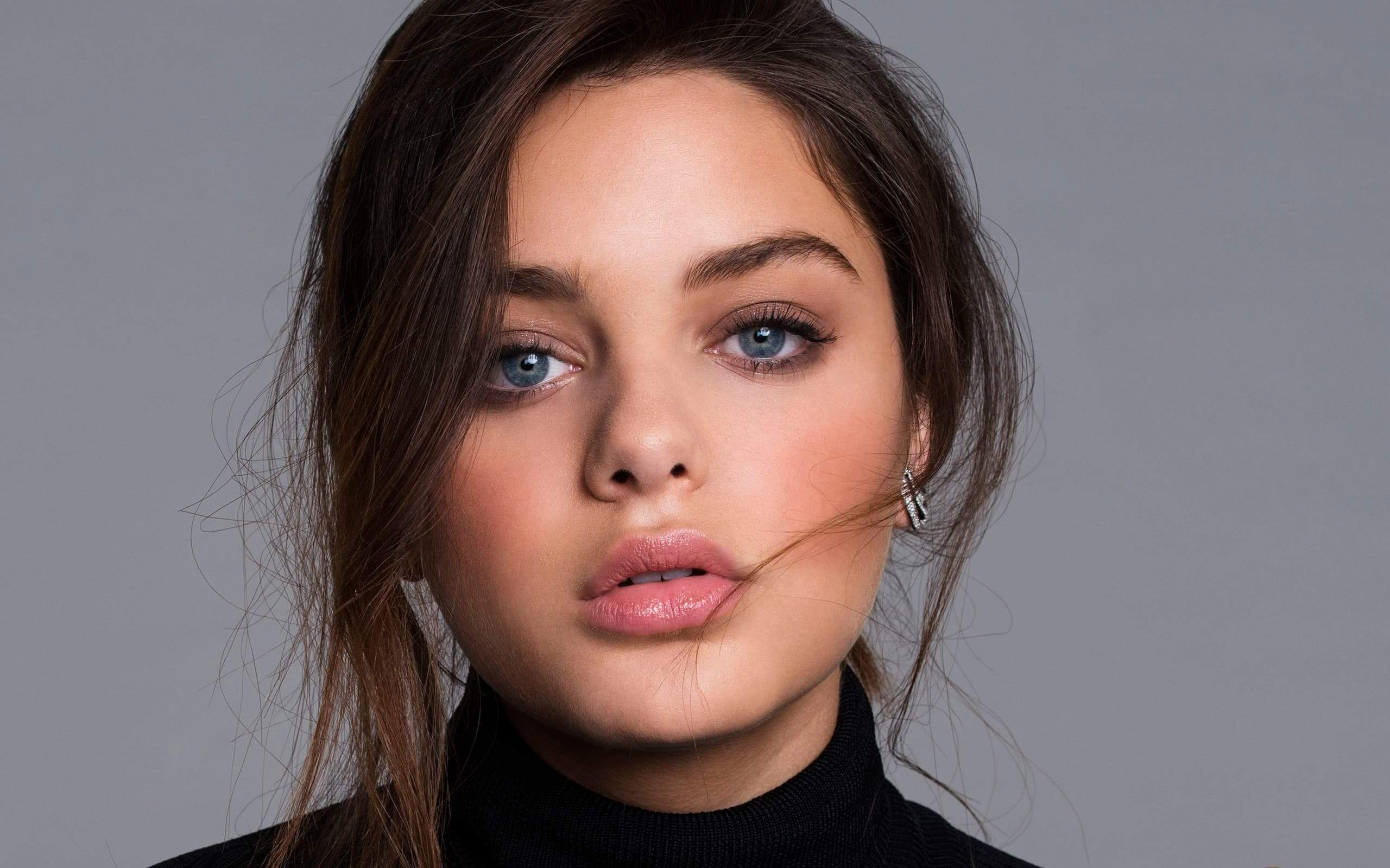 Hottest Actresses Under 30: Rising Stars To Watch