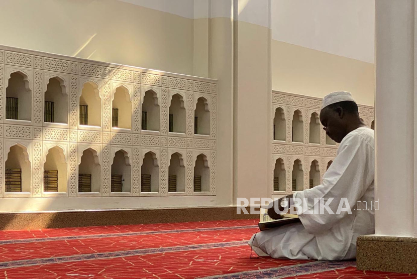 Jadwal Sholat Semarang Hari Ini, 10 Mei 2025: Ketepatan Waktu Dalam Ibadah