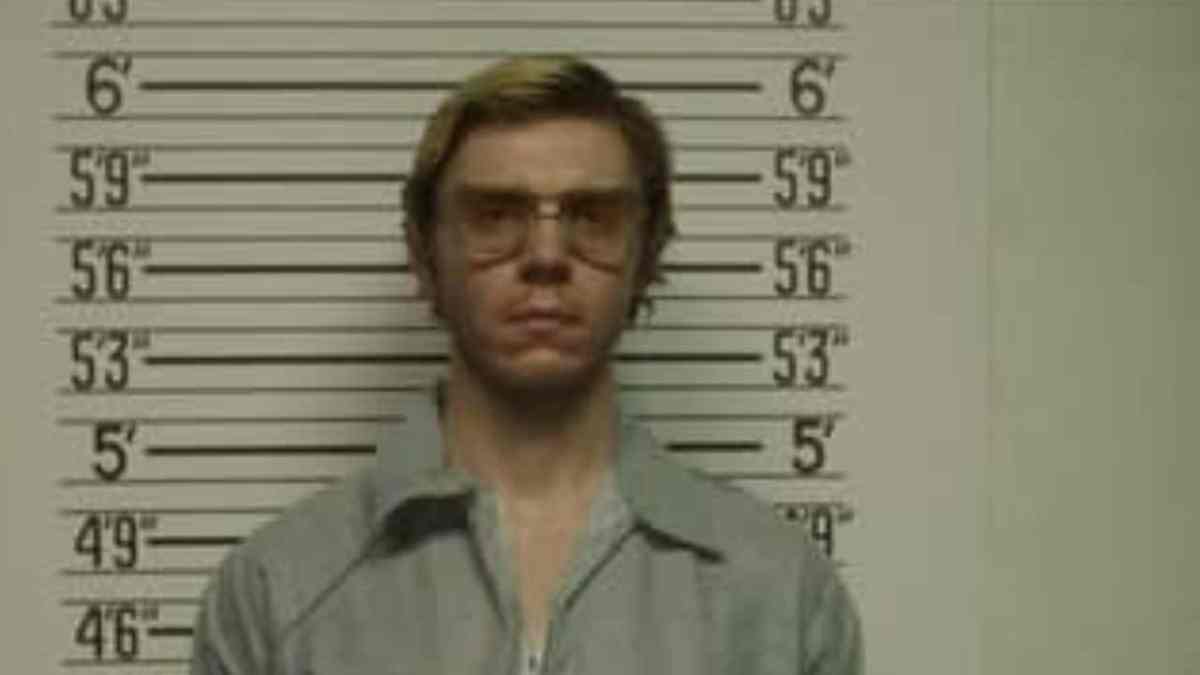 Jeffrey Dahmer's Polaroid Pictures: A Look At The Victim Photographs