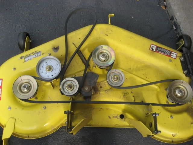 John Deere L130 48