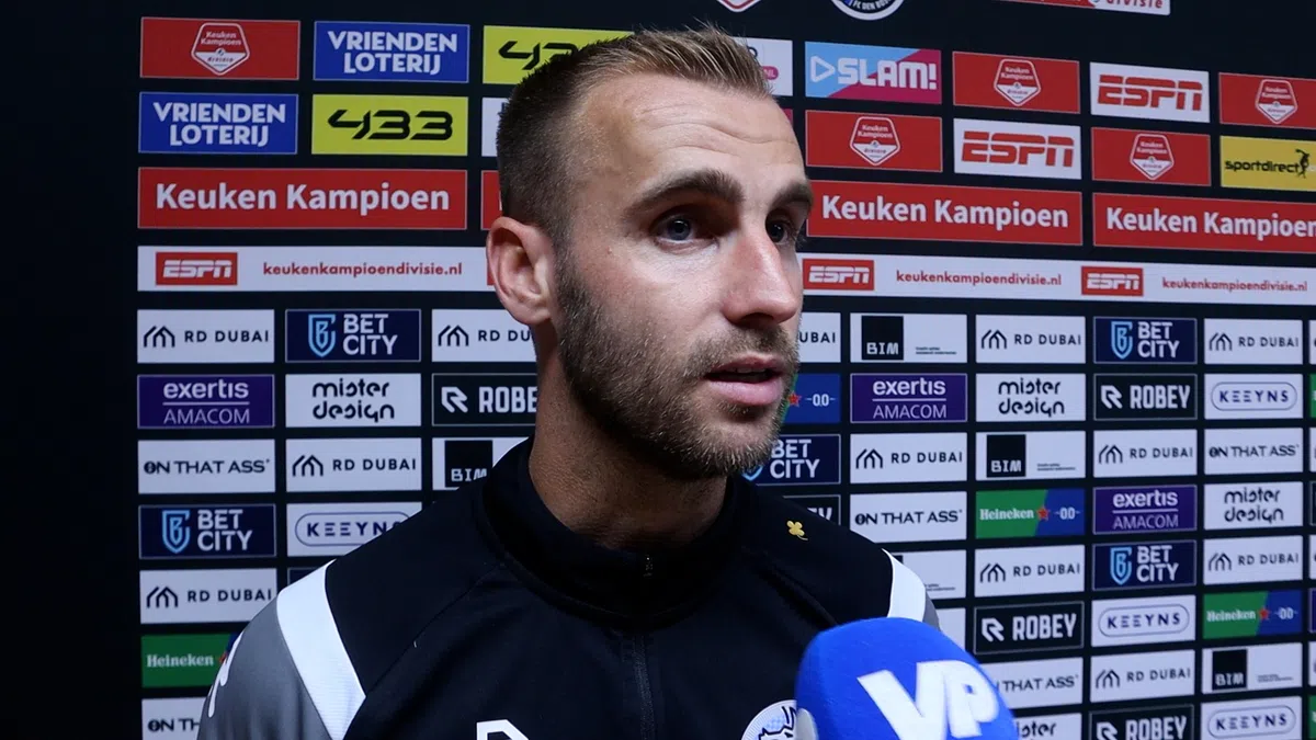 'Kippenvel' Gravenberch: Pujian Untuk Fans Yang Luar Biasa