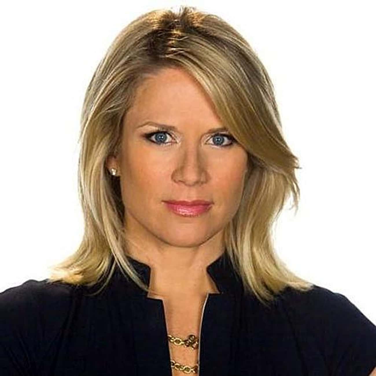 Meet The Hottest Journalists Shaping The News Today