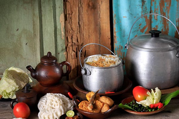 Menelusuri Cita Rasa Solo:  Daftar Makanan Recommended & Tempat Makan Terbaik