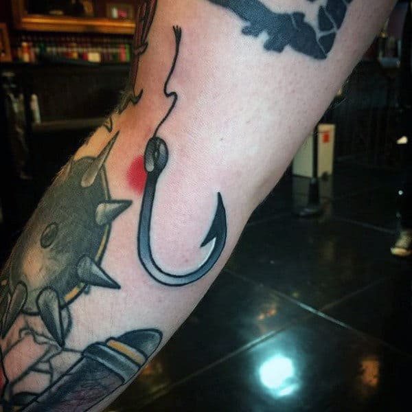 NYC Craigslist: Finding The Perfect Infinity Fish Hook Tattoo Artist