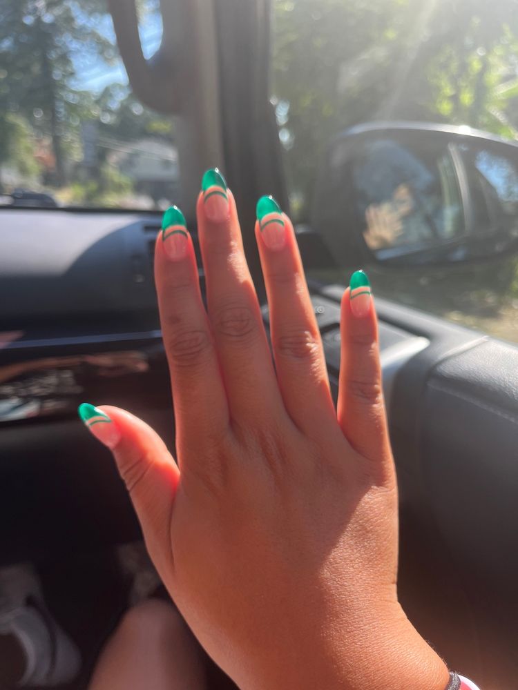 Nymkinzie Valdez's Top Nail Salon In West Nyack: A Dropbox Of Stunning Designs