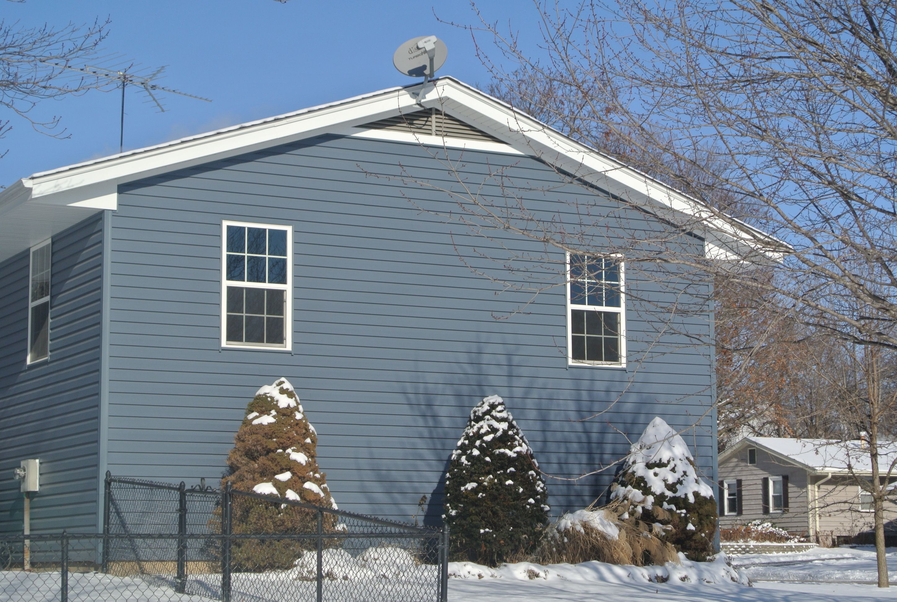 Pacific Blue Siding With White Trim: A Stunning Color Combination For Your Home