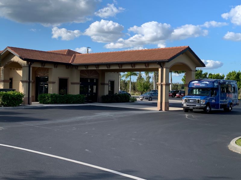 ParkSmart At Fort Myers Airport:  Lowes Edger Stones & Landscaping Ideas