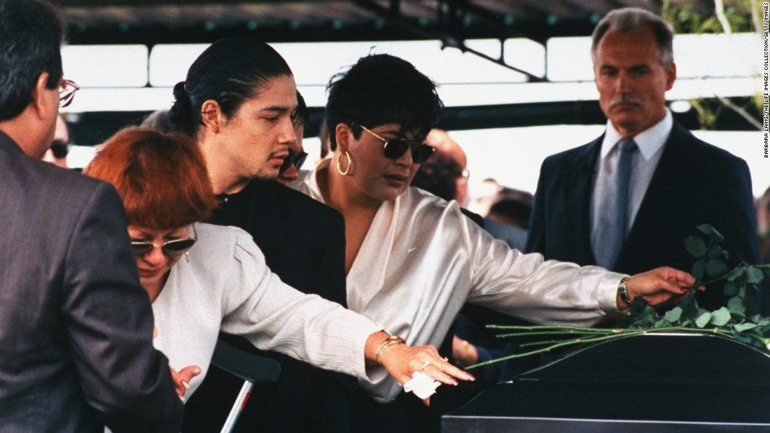 Rare Selena Quintanilla Autopsy Photos: A Look Back At The Tragedy