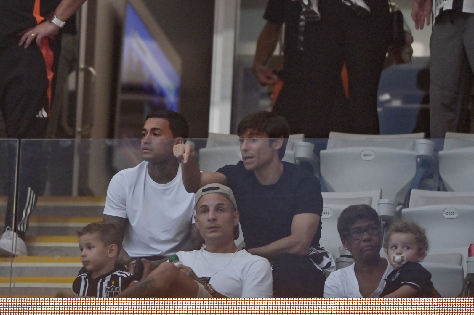 Reabertura Da Arena MRV:  Dudu Comemora Com A Torcida, Gritando 