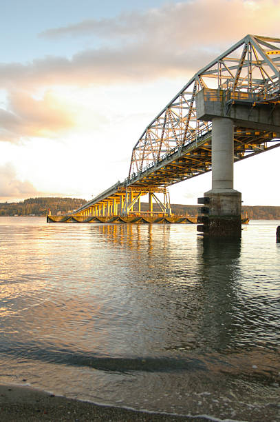 Real-Time Traffic Updates: Hood Canal Bridge Cameras