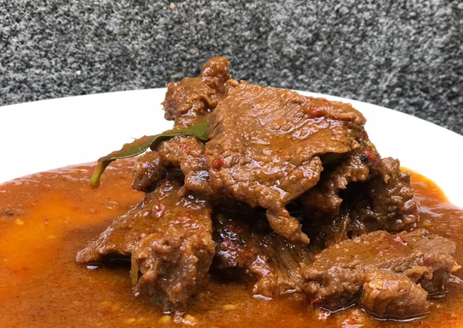 Resep Semur Daging Sapi 500 Gram Untuk 4 Porsi:  Cita Rasa Otentik Dan Sederhana