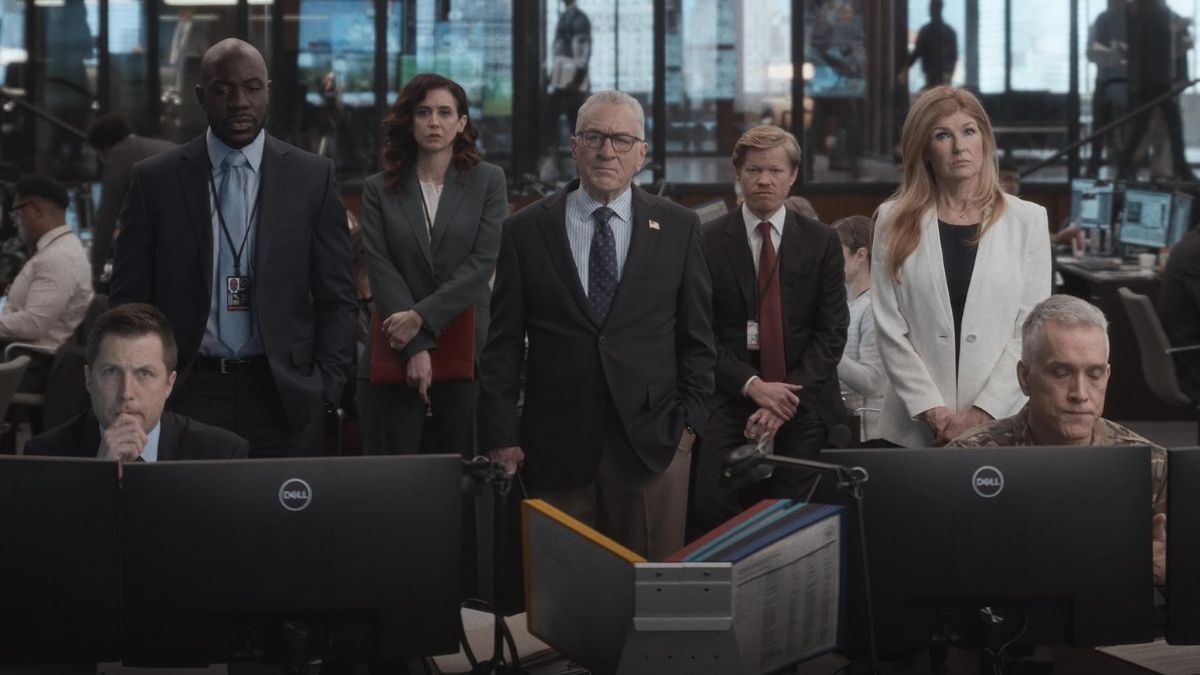 Robert De Niro's SNL Homeland Security Sketches: A Timeline Of Groups Targeted