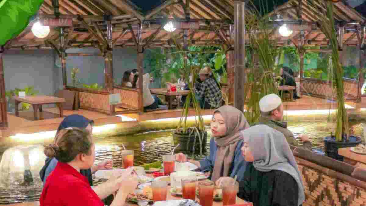 Saung Terdekat Di Bekasi: Pilihan Lokasi, Fasilitas, Dan Harga