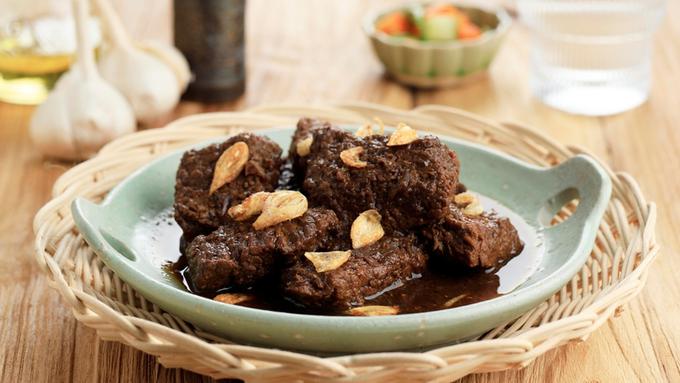 Semur Daging Sapi Kecap Anti Gagal: Tips & Trik Untuk Cita Rasa Sempurna