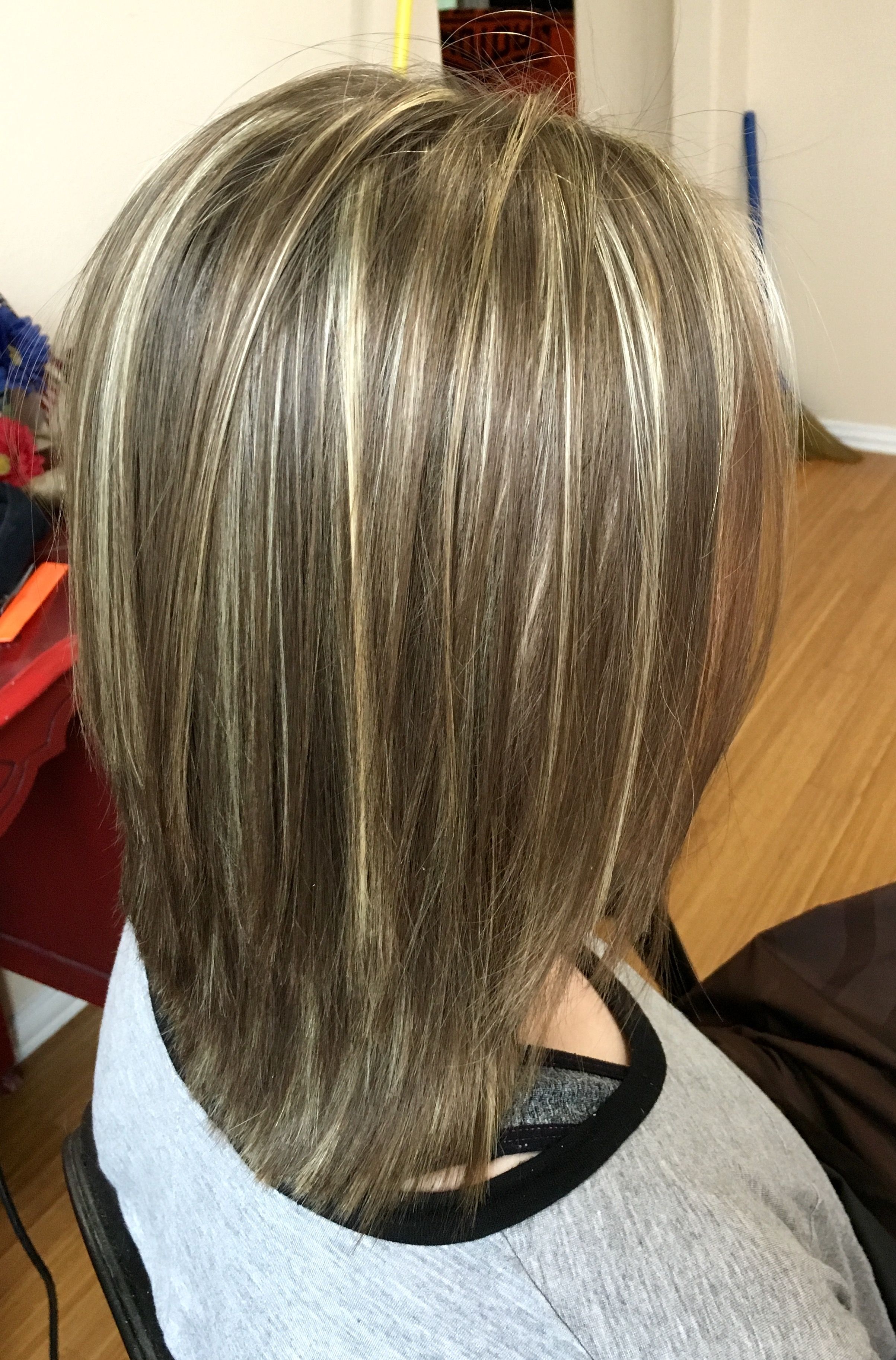 Short Hairstyles: The Ultimate Guide To Highlights And Lowlights
