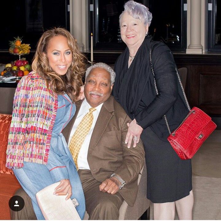 Steve Harvey's Mother: A Look Into The Life And Influence Of His Mama