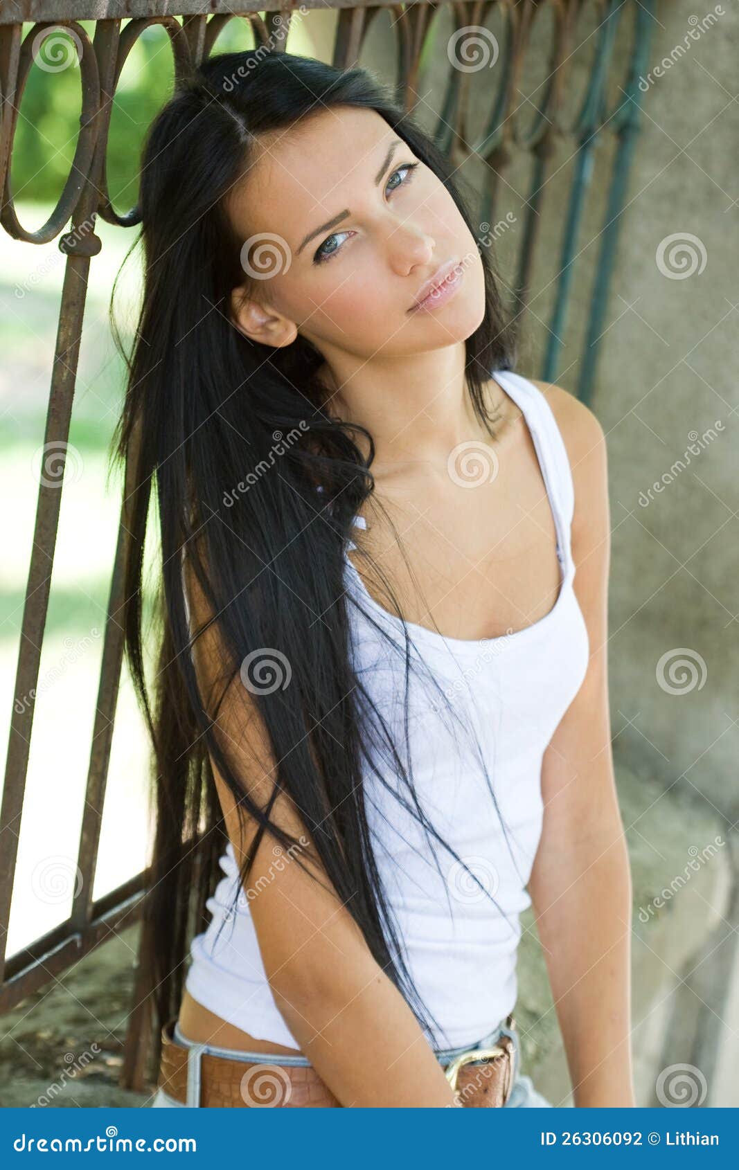 The Allure Of Thin Brunette Hair: Styles, Tips, And Inspiration