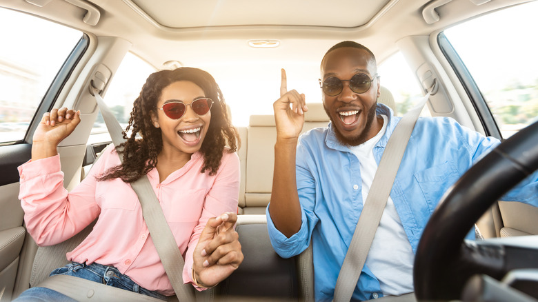 The Most Flirty Zodiac Signs: Ranked From Subtle Charm To Outrageous Confidence