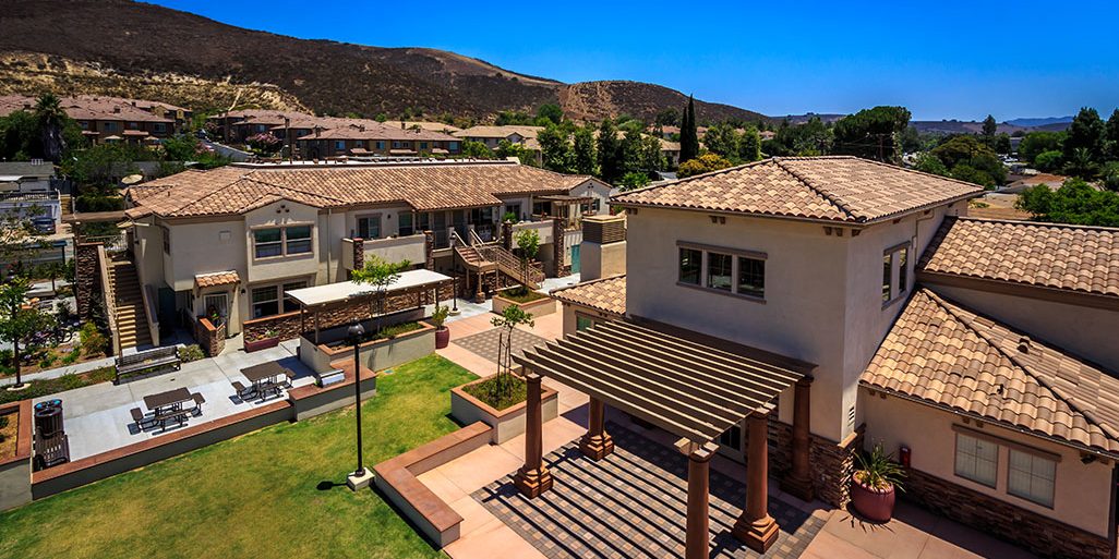 The Villas At Hillcrest: A Reddit And BlogsNark Deep Dive