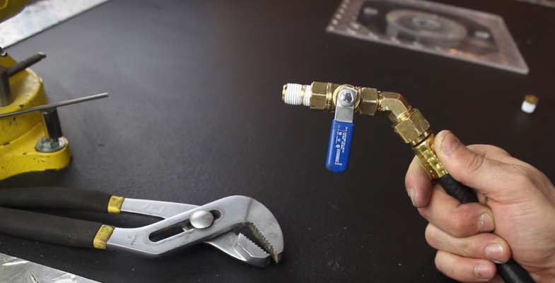 Troubleshooting Propane Torch Head Issues: A Minneapolis Weather Guide