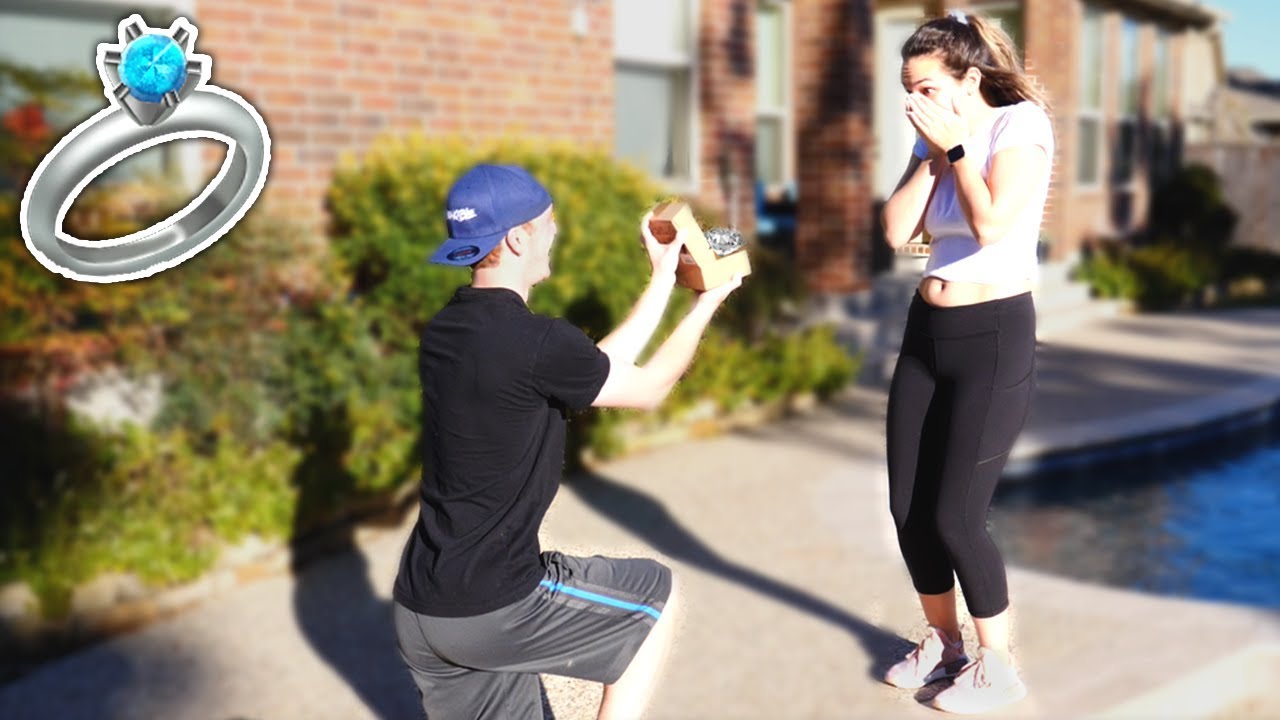 Unmask The Mystery: Understanding Your Unspeakable Girlfriend