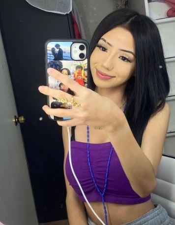 Unmasking Caca Girl: Who Is She Really?