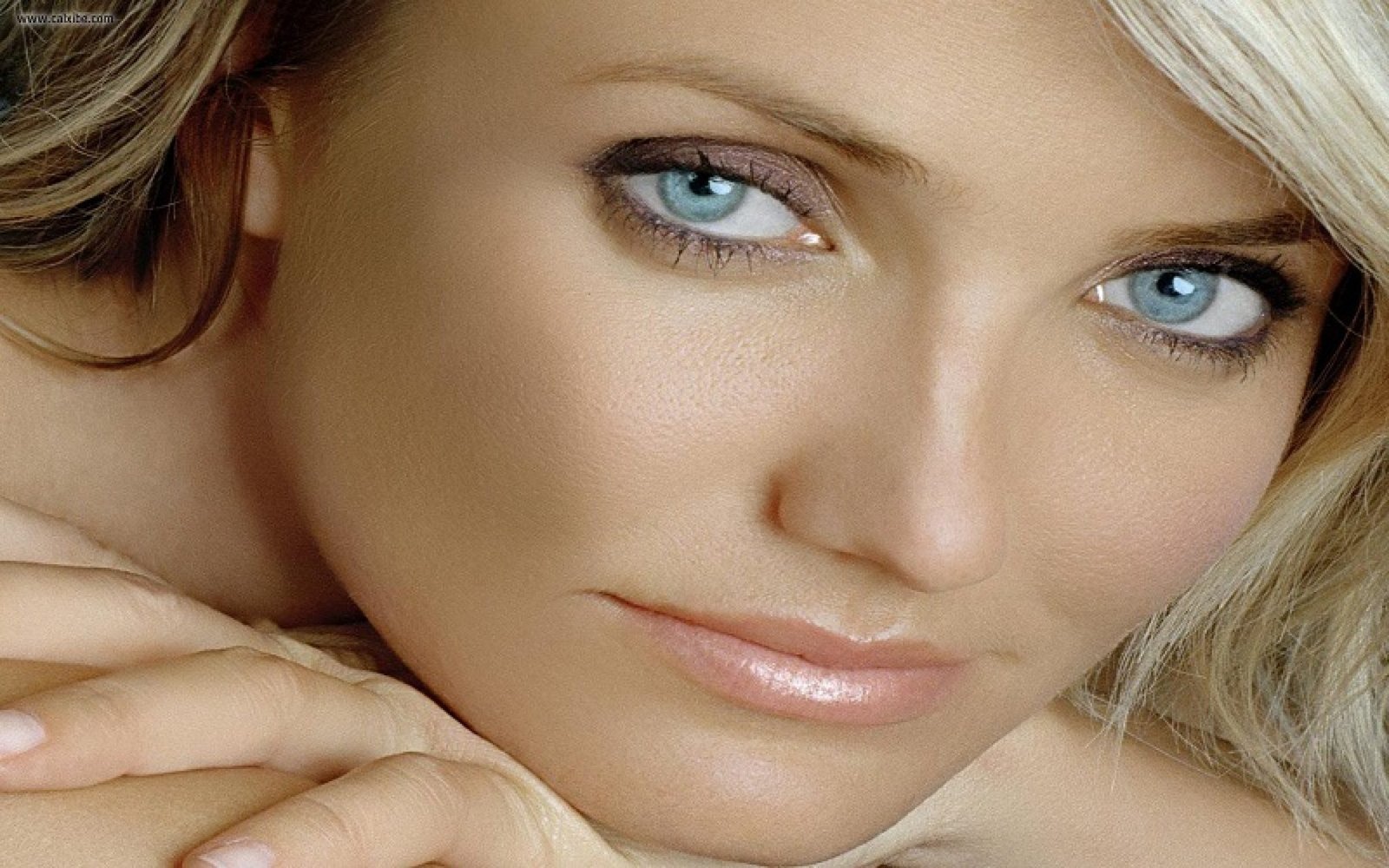 Unveiling America's Most Beautiful Actresses: A 2024 Ranking